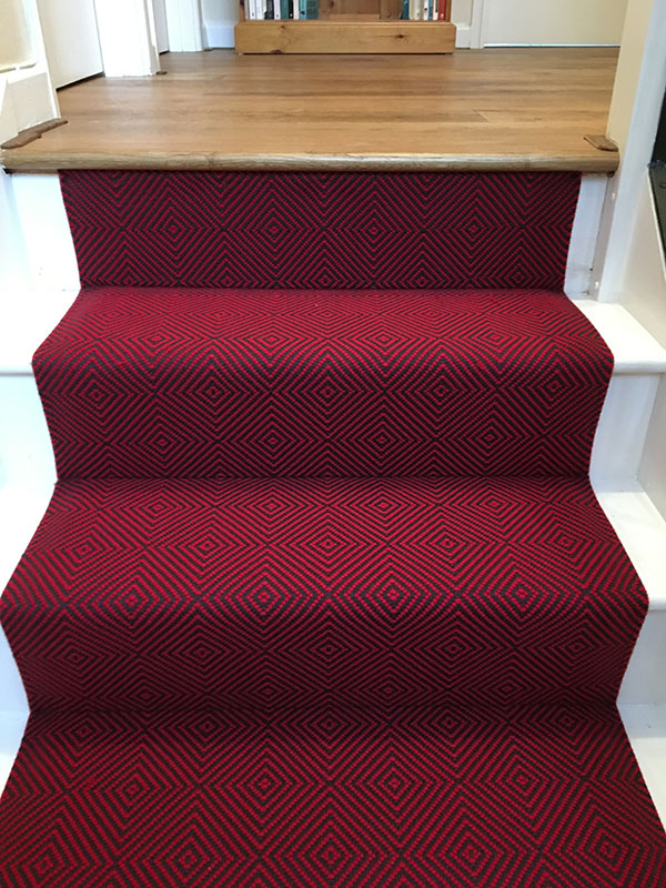 Large Diamond Flame Red - with smoked oak planks to landing